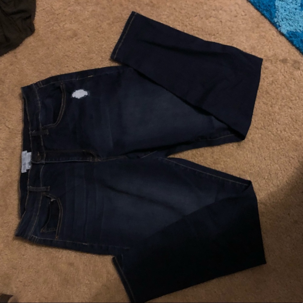 long, dark, cute skinny jeans